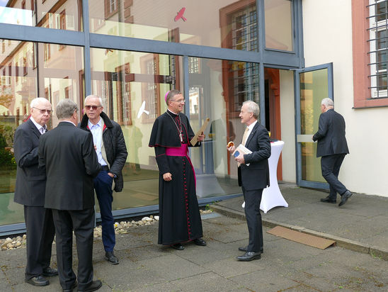 Diakonenweihe im Fuldaer Dom (Foto: Karl-Franz Thiede)